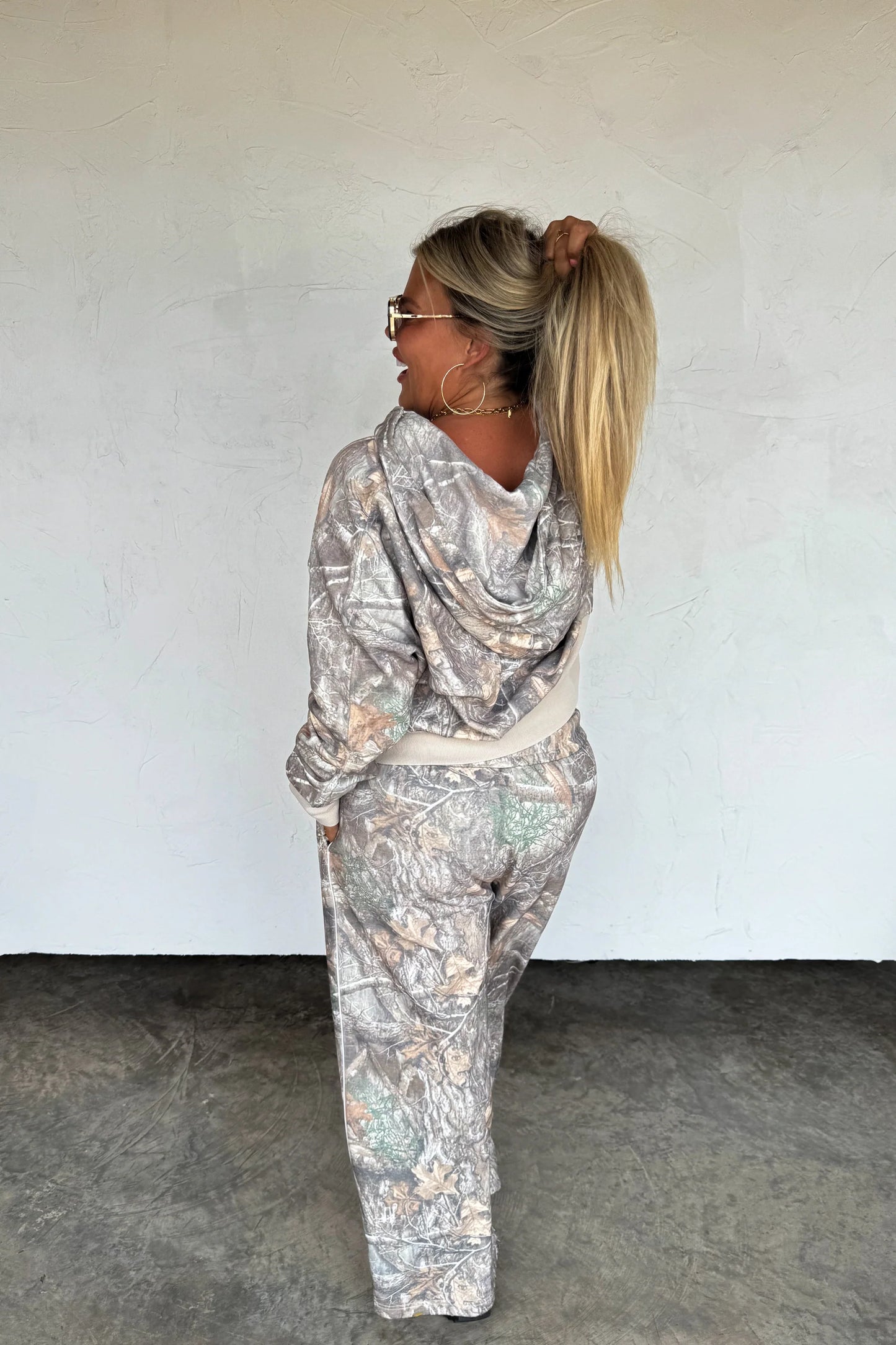 Camo & Checker Easy Does it Pull Over