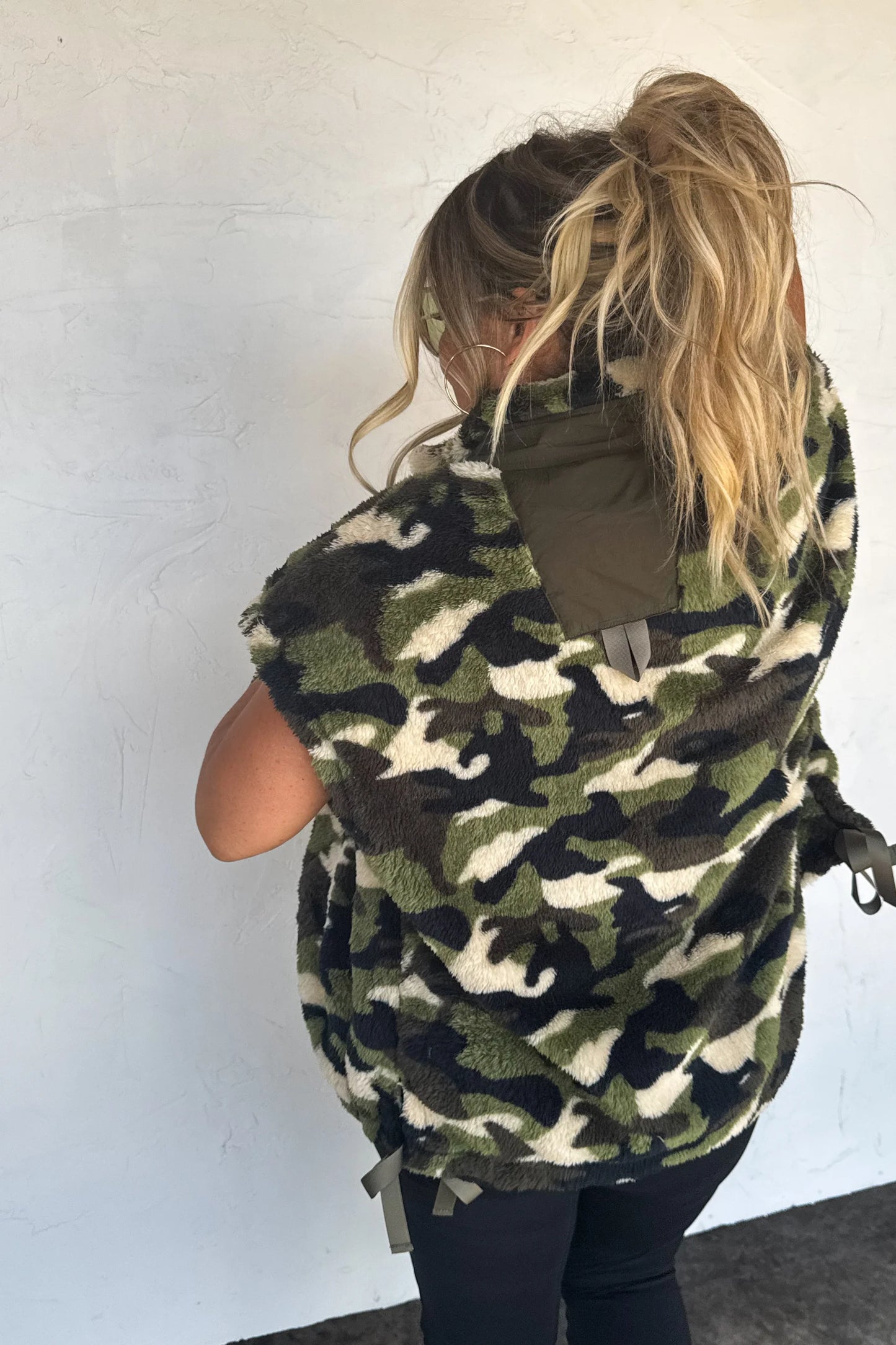 Linden Sherpa Vest